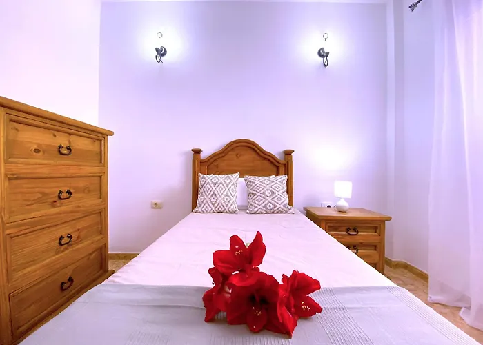 Tropicalidays Mountain Scape *