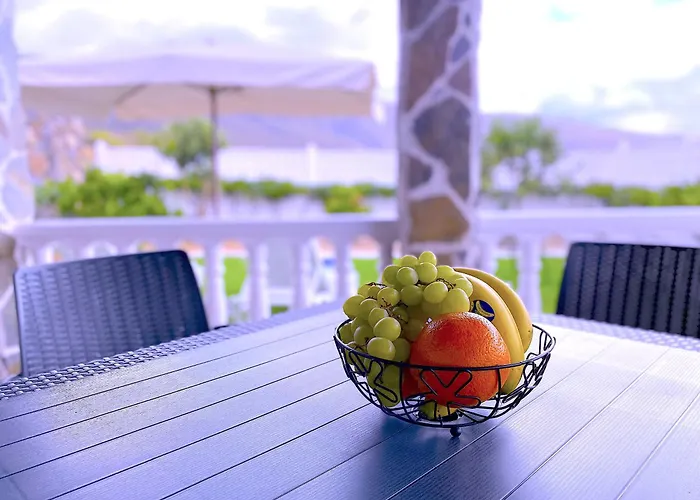 Tropicalidays Mountain Scape 別荘