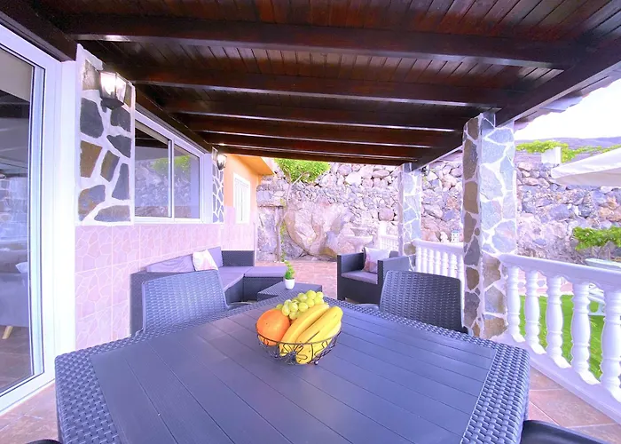 Tropicalidays Mountain Scape 別荘 *