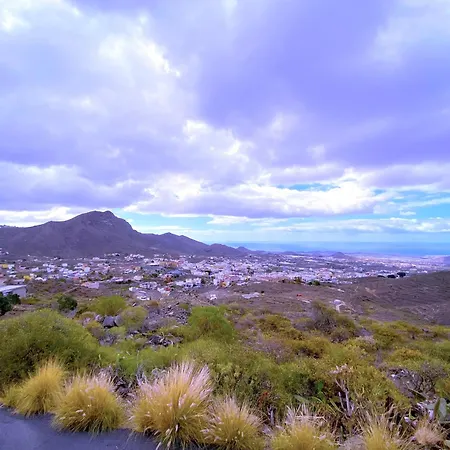 Holiday home Tropicalidays Mountain Scape *