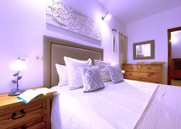 Tropicalidays Mountain Scape *