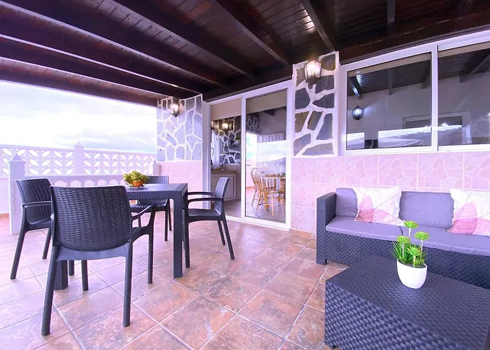 Tropicalidays Mountain Scape